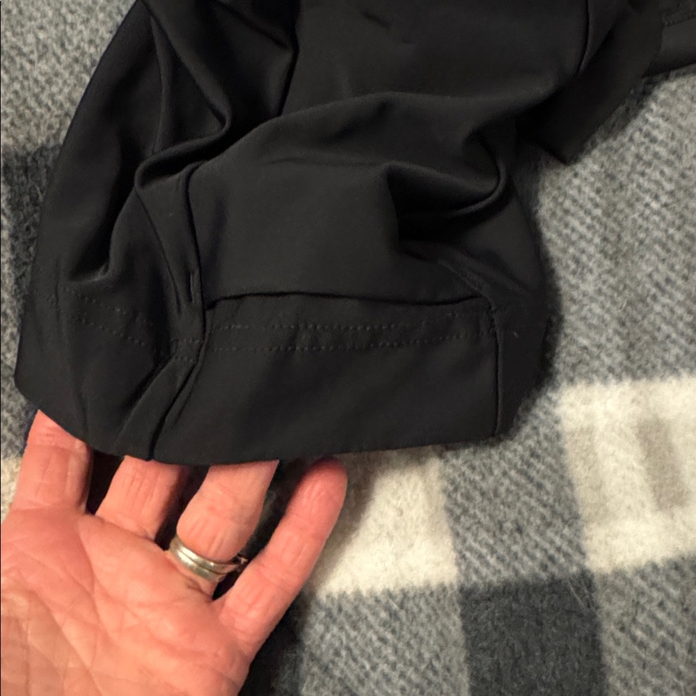 Pearl Izumi Black Women's Bike Shorts - Picture 9 of 12